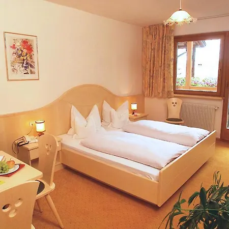 Mayr Hotel 3*